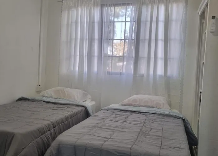 Breeze Manor