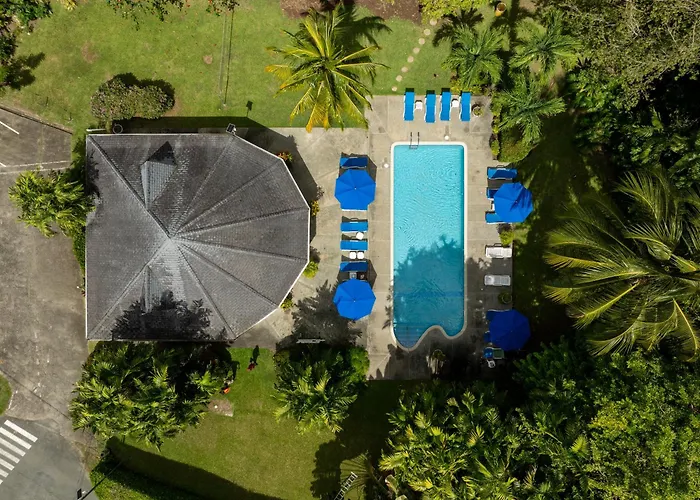 Plantation Beach Villas